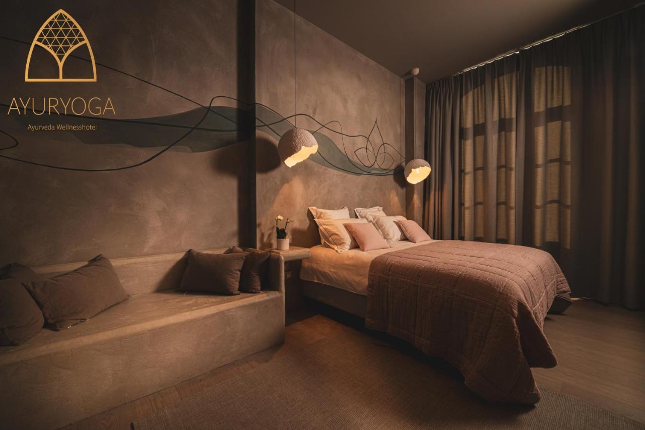 Ayuryoga Wellnesshotel Petegem Bagian luar foto