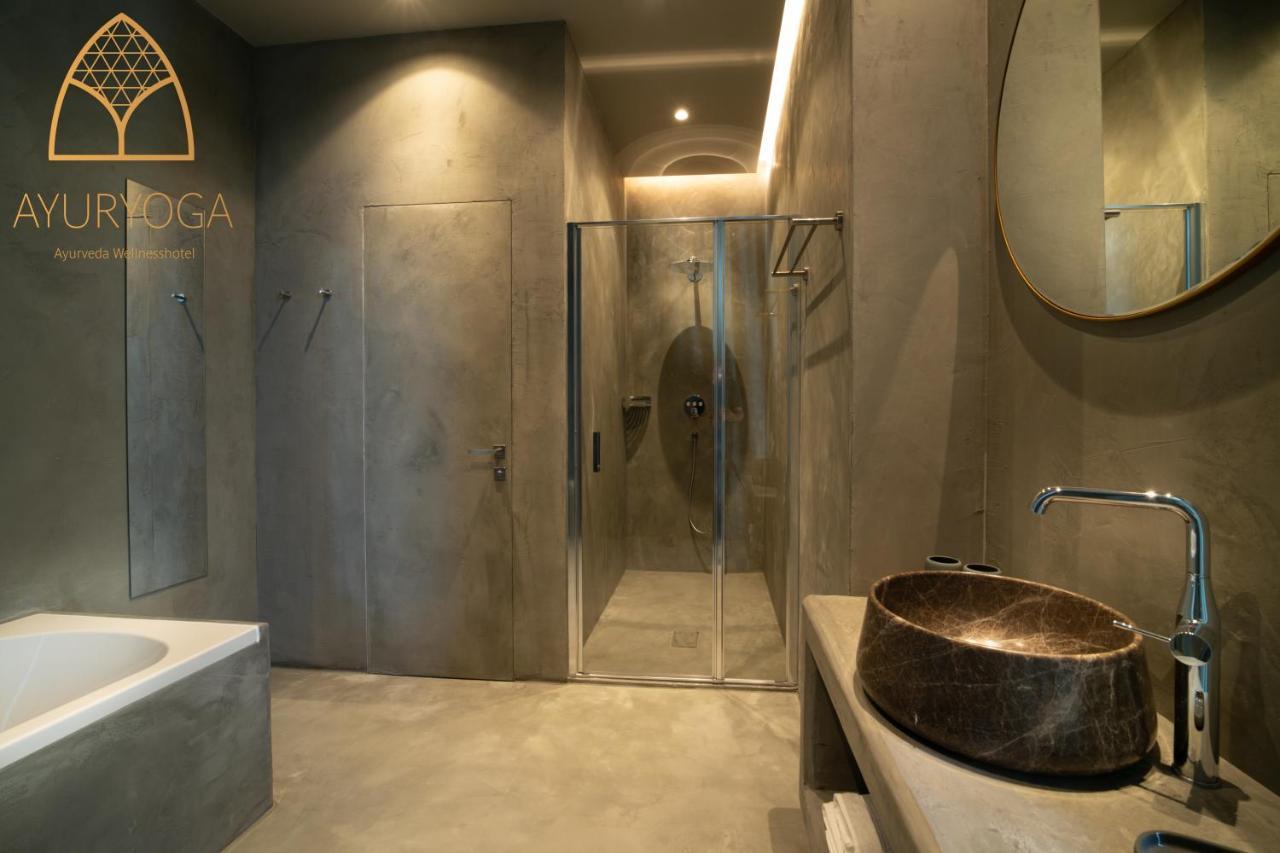 Ayuryoga Wellnesshotel Petegem Bagian luar foto